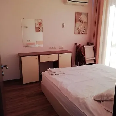 Apart Hotel Eden * Złote Piaski