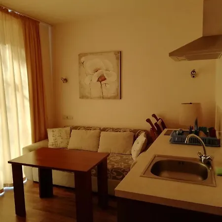 Apart Hotel Eden * Złote Piaski