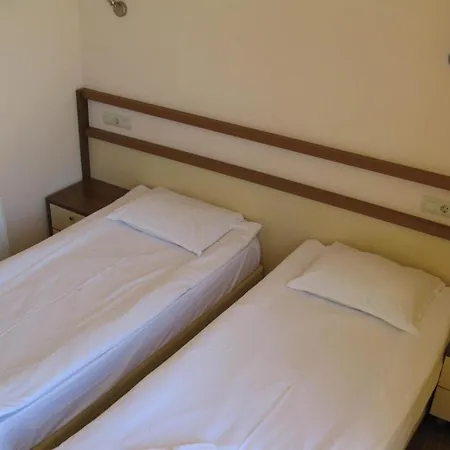 Apartament Apart Hotel Eden *