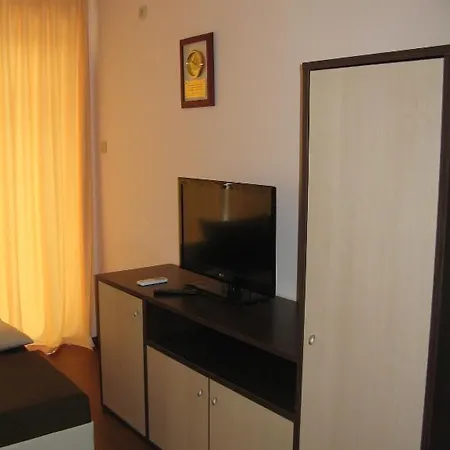 Apart Hotel Eden * Złote Piaski
