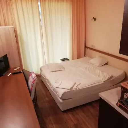 Apart Hotel Eden Apartament *