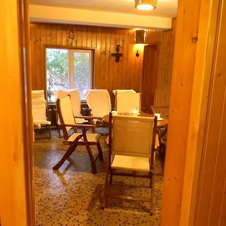 Apart Hotel Eden * Złote Piaski